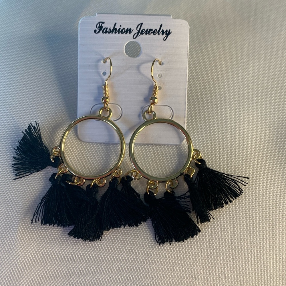 Tassel Hoop Earrings Black / Gold NWOT